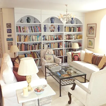 The Muses House Boutique